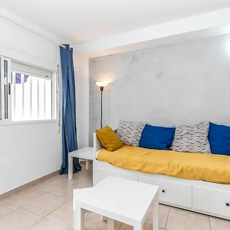 Relax By The Sea At Medano Retreat, Terrace & Pool Apartment